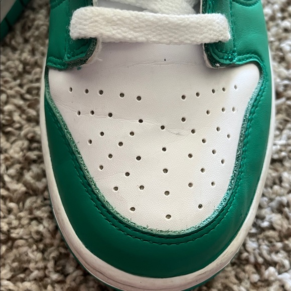 Nike Women' Green, Blue, and Yellow Sneakers - Picture 5 of 7